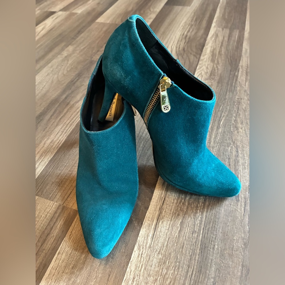 L.K. BENNETT SUEDE DORIS SHORT PLATFORM ANKLE BOOTS Green SZ EU 40 US 9